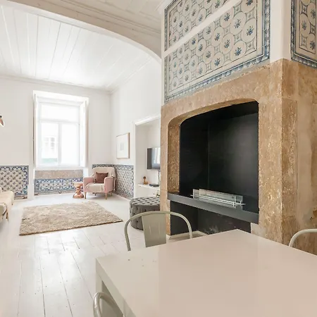 Baixa Tile Blue By Lu Holidays Apartment